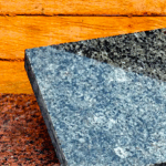 Плита гранітна для облицювання вхідної групи шліфована