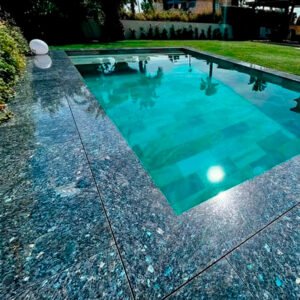 Плитка гранітна для облицювання басейну шліфована