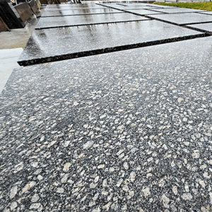 Плита гранітна для облицювання фасадів полірована